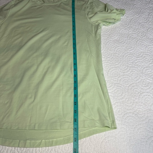 lululemon athletica Light Green Short Sleeve Tee - Picture 5 of 5